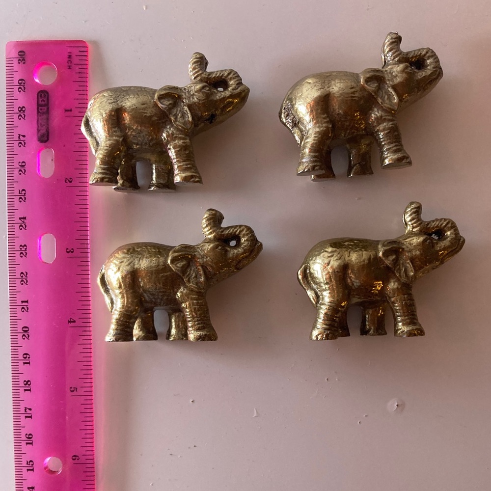 David Tutera elephant card holders